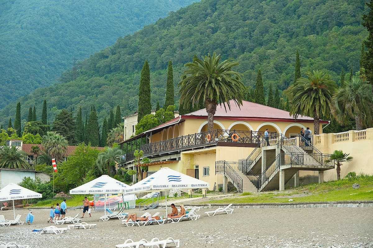 Отель Лазурный берег Абхазия Гагра