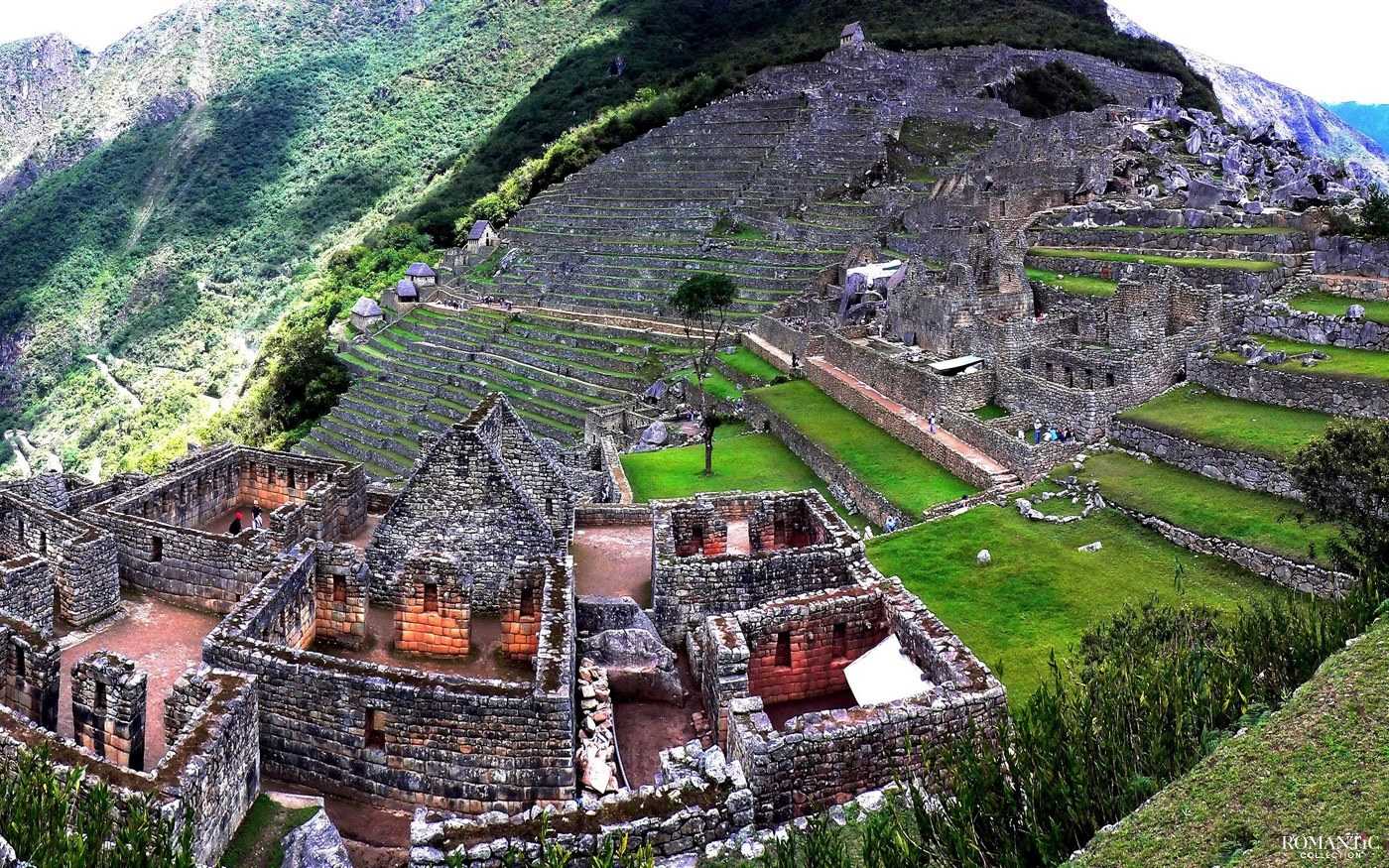 Архитектура инков - самая значительная доколумбовая архитектура в Южной Америке Инки унаследовали архитектурное наследие от Тиванаку, основанного во втором веке до нашей эры в современной Боливии Основной характеристикой архитектурного стиля было использо