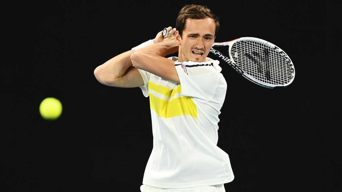 Даниил медведев: биография российского теннисиста