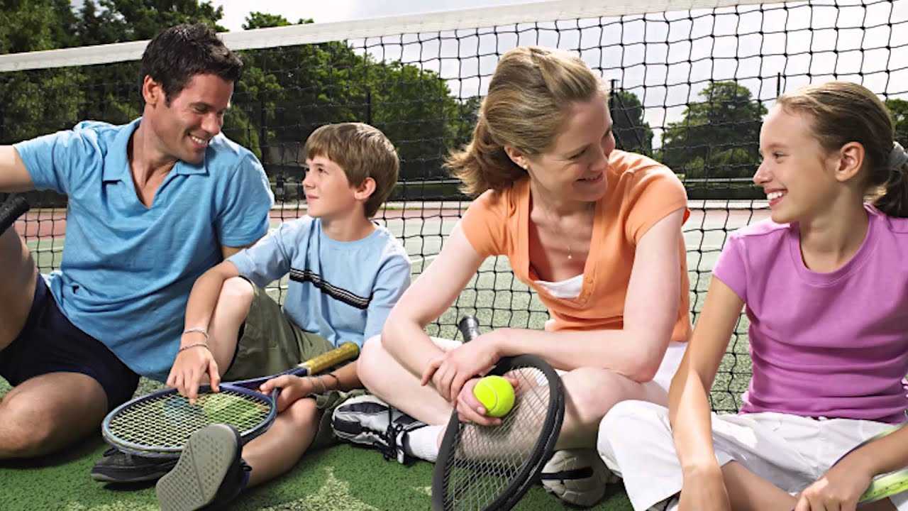 Занятия по большому теннису для детей: особенности и преимущества