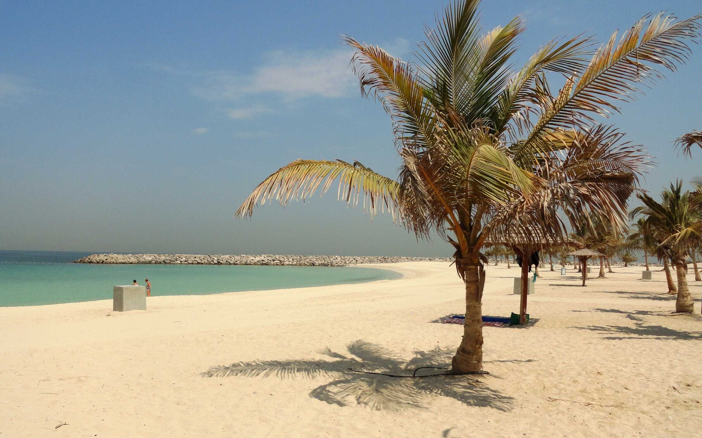 Дубай. суровая реальность пляжей оаэ — travel blog
