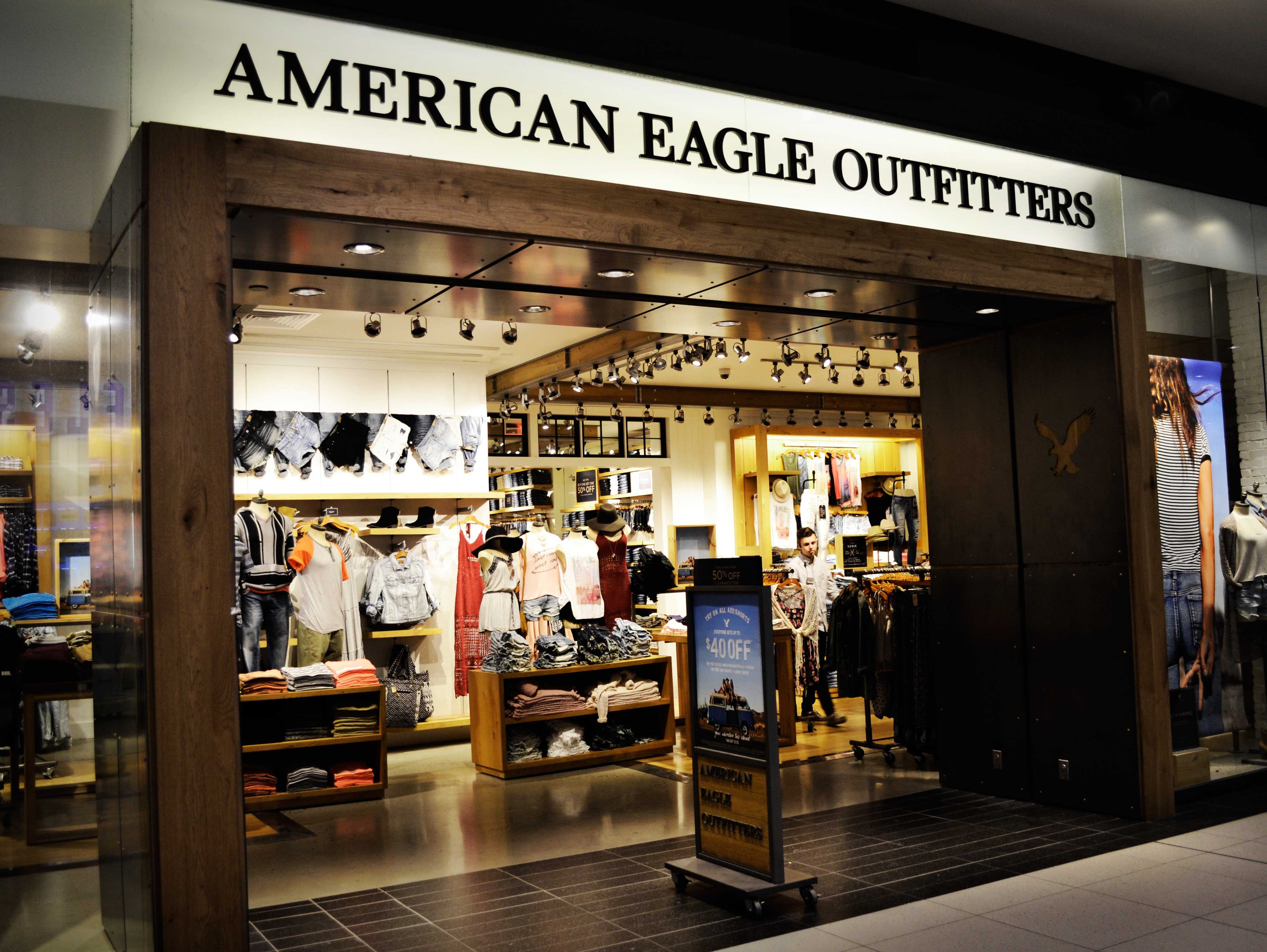 American eagle outfitters – сеть магазинов одежды в стиле американа и преппи