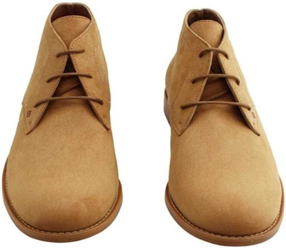 Review: why clarks’ desert boot is the world’s most popular chukka