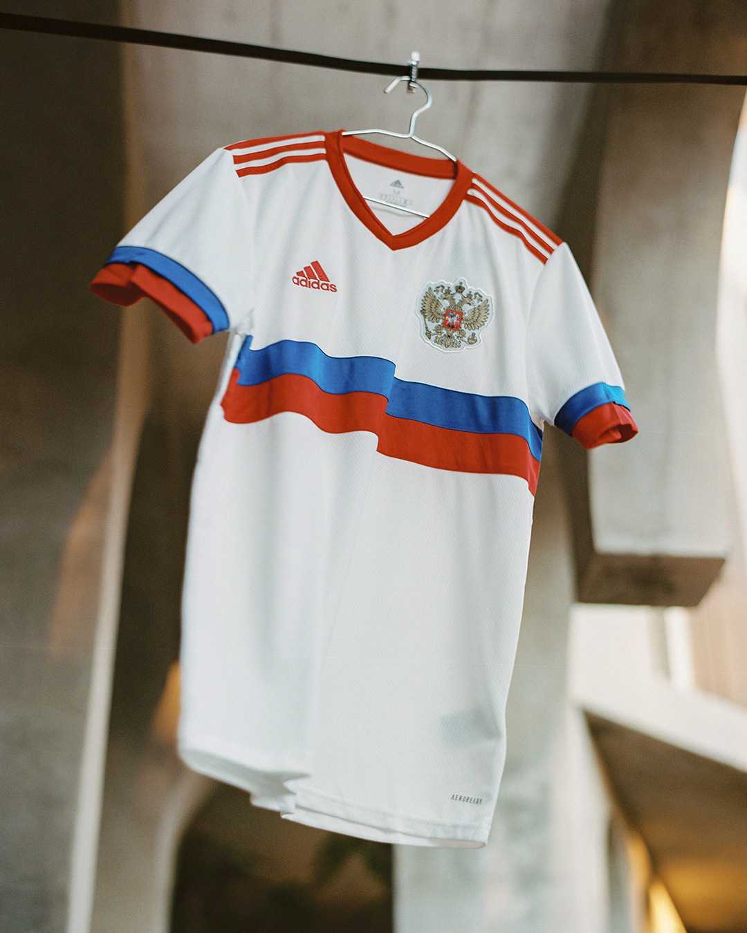 Формы сборных по футболу на евро-2020: черная германия, россия с флагом на груди, мощные концепты от nike