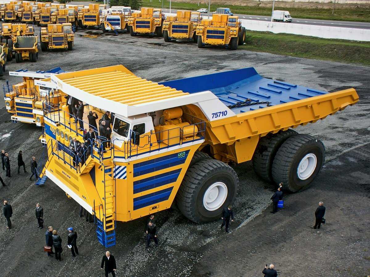 Белаз (belaz): как выглядит самый большой карьерный 500-тонный самосвал в сравнении с человеком